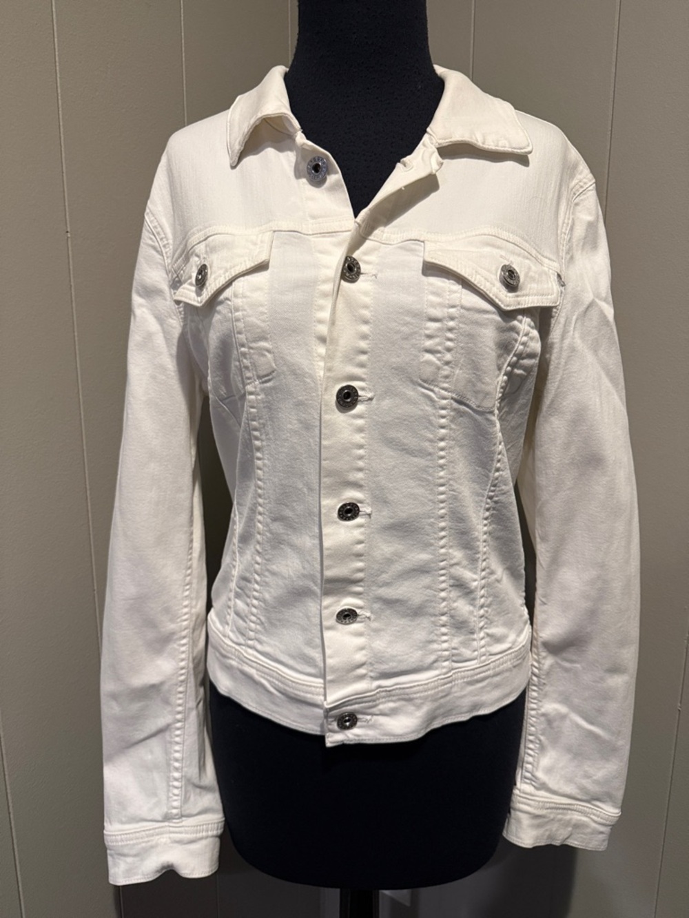 Bag 40 AG Adriano Goldschmied Women’s Medium Ivory Denim Jacket